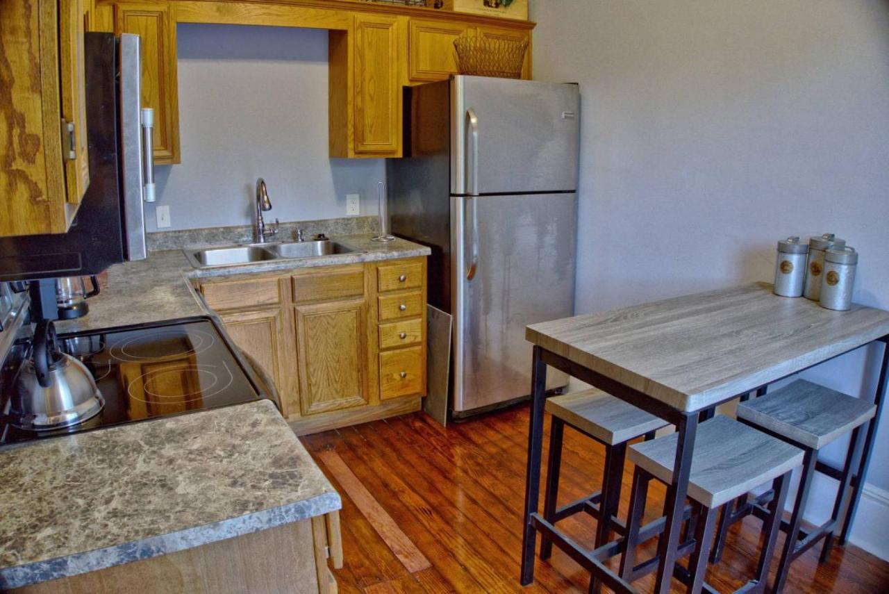 | Beautiful 6 Bed, 5 Bath Historic Savannah Home