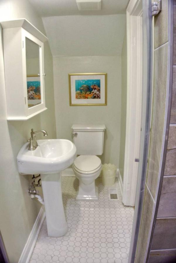 | Beautiful 6 Bed, 5 Bath Historic Savannah Home