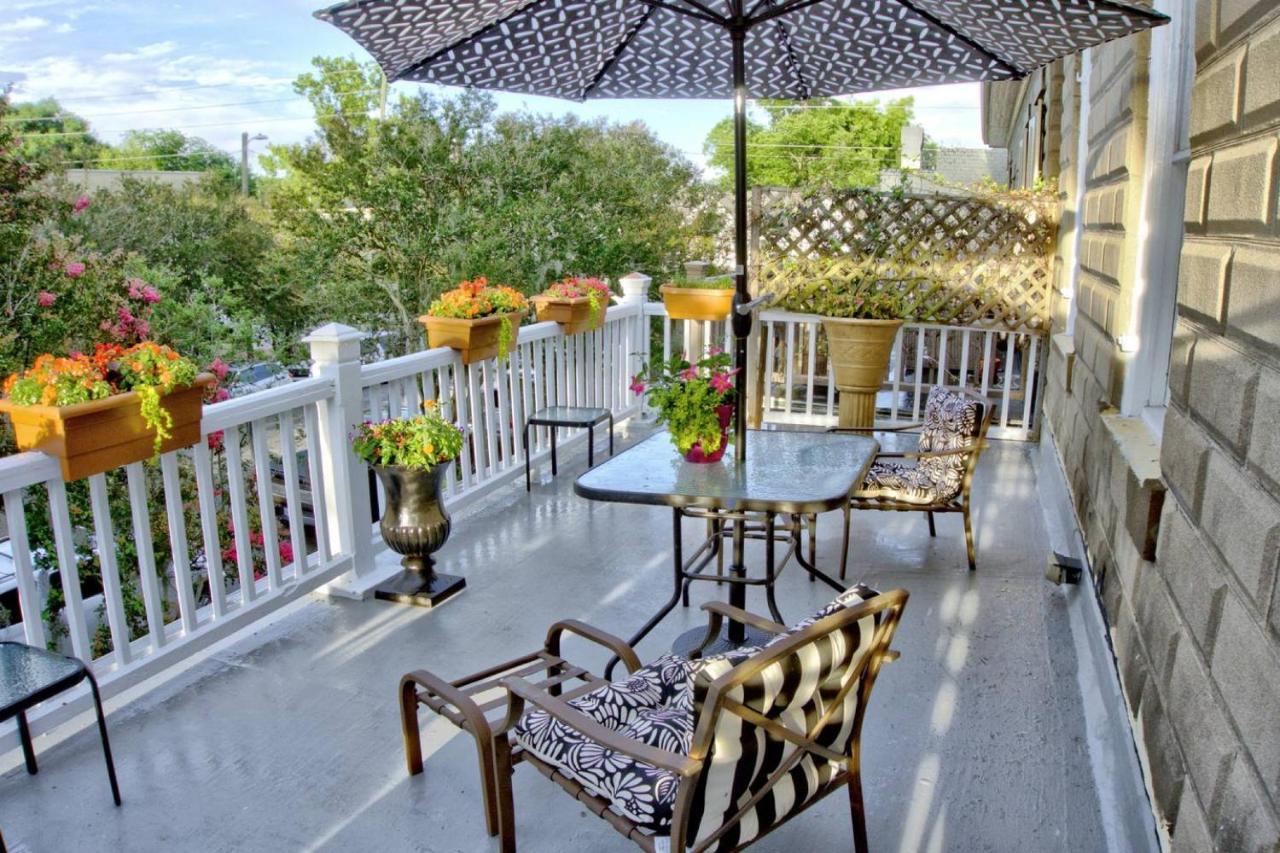 | Beautiful 6 Bed, 5 Bath Historic Savannah Home