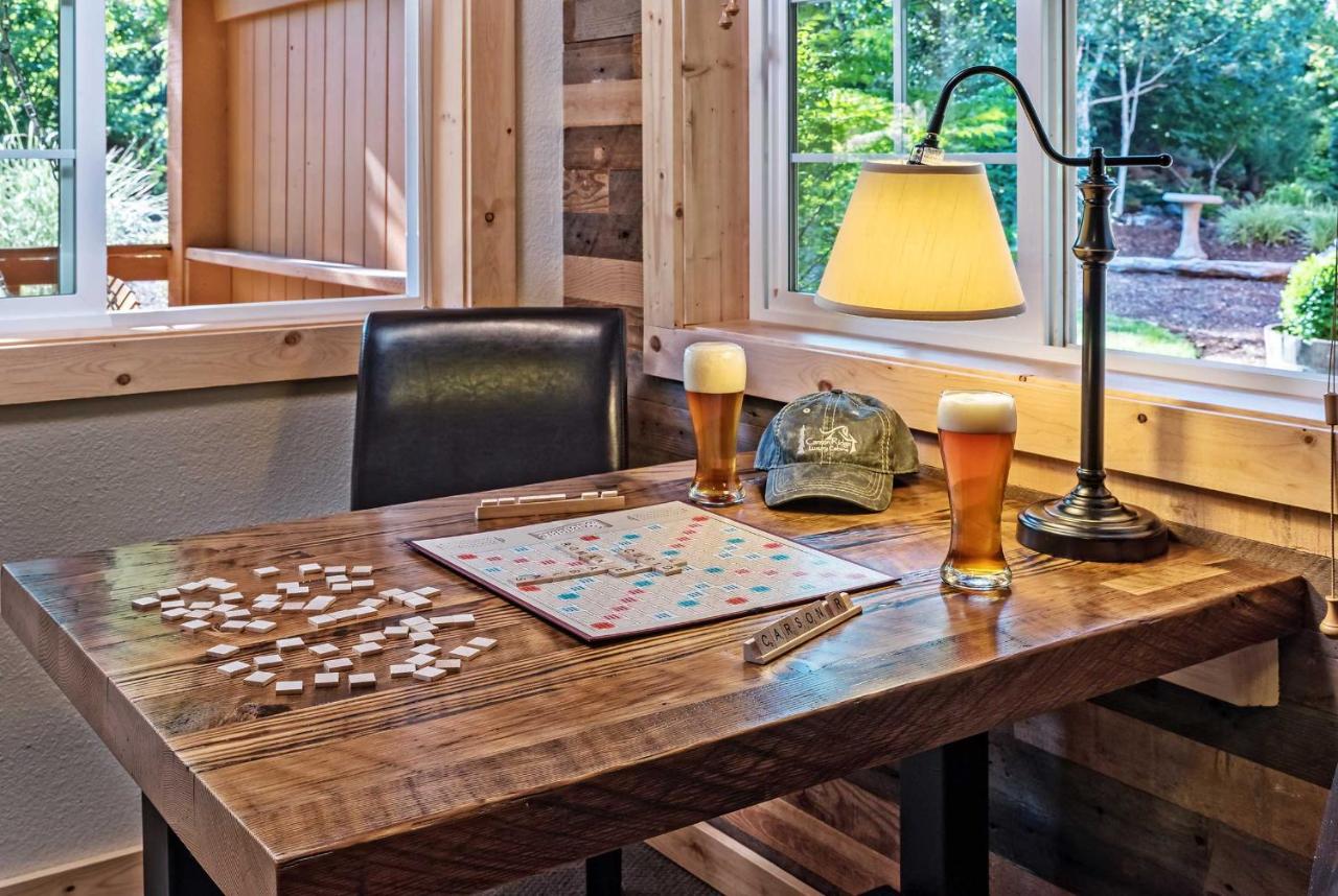 | Carson Ridge Luxury Cabins