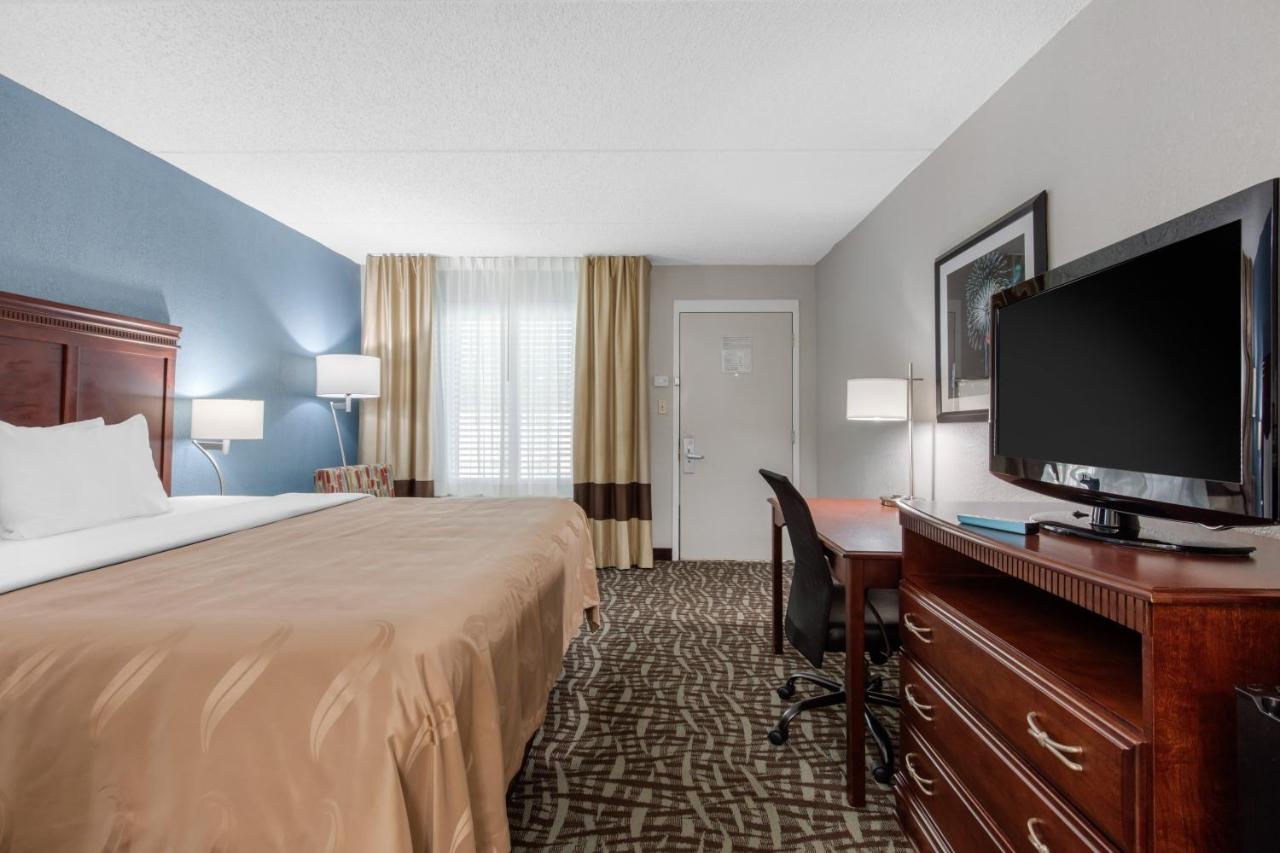 King Room - Non-Smoking at Quality Inn Athens I-65 / Huntsville Area West