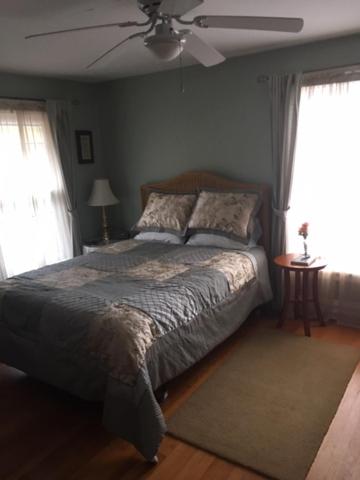 | Four Creeks Bed&Breakfast