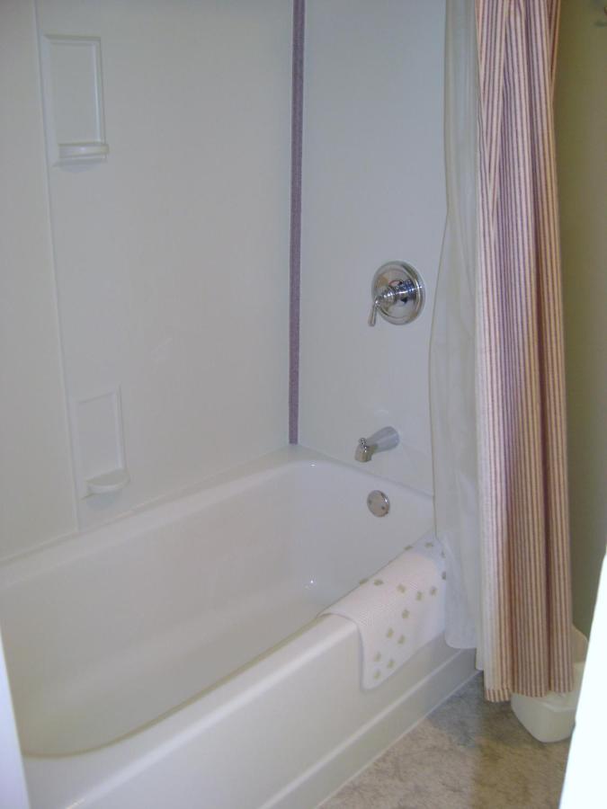 | Four Creeks Bed&Breakfast