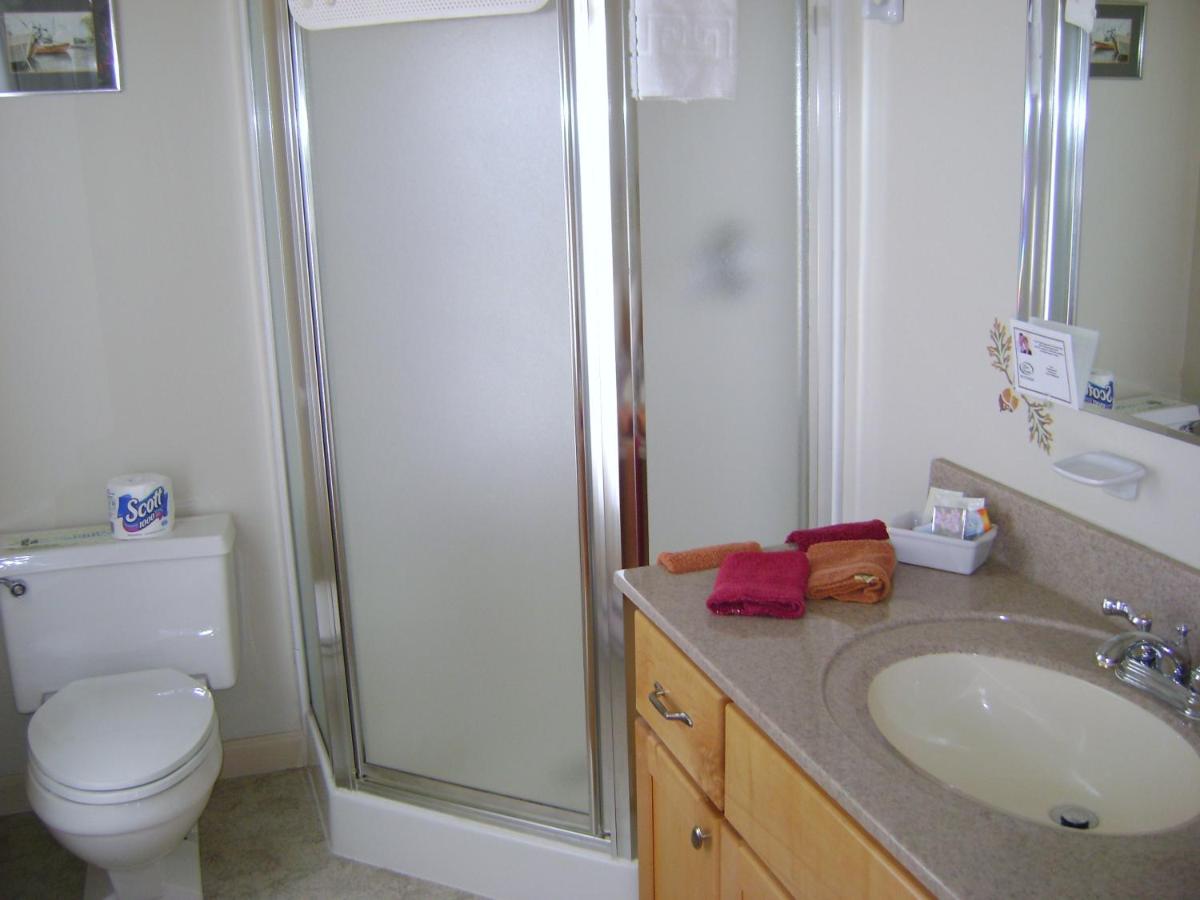 | Four Creeks Bed&Breakfast