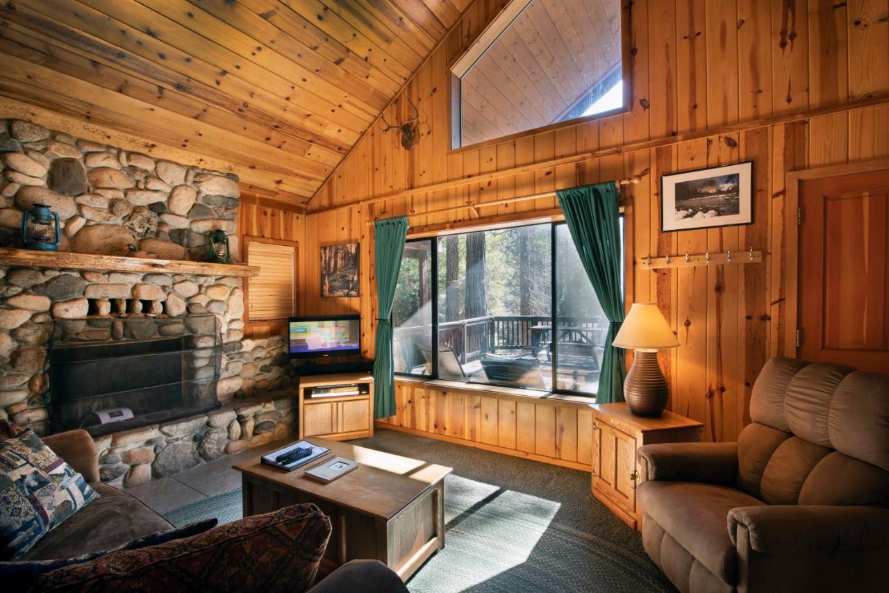 | 24 Wawona Cabin
