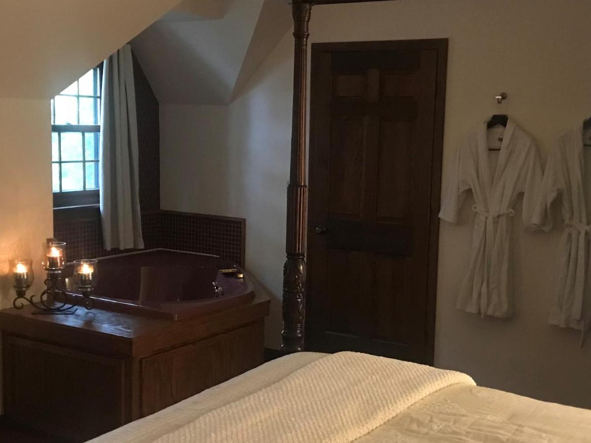 | Otter Creek Inn Eau Claire-Altoona