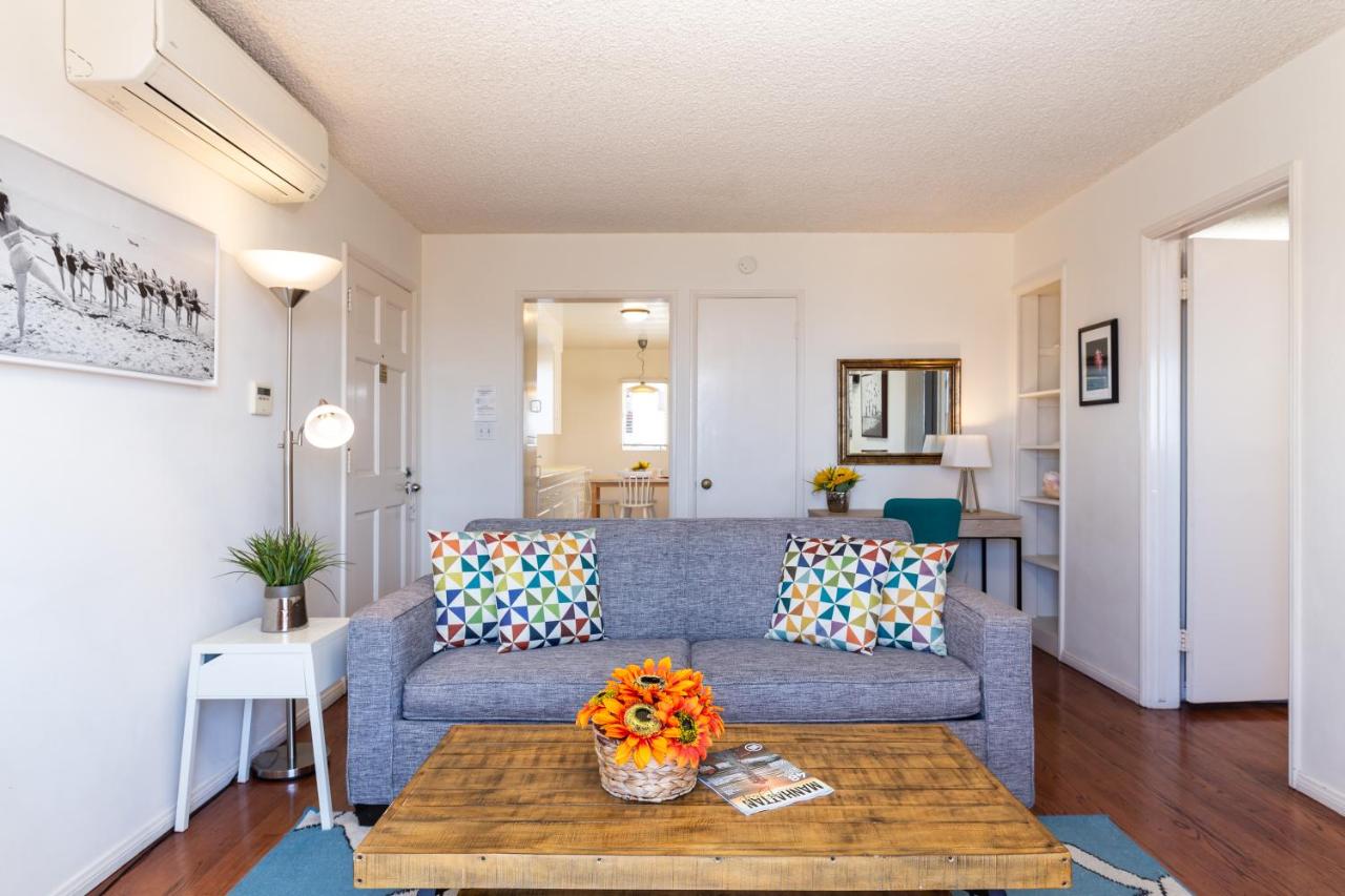 | The Sea View Inn At The Beach