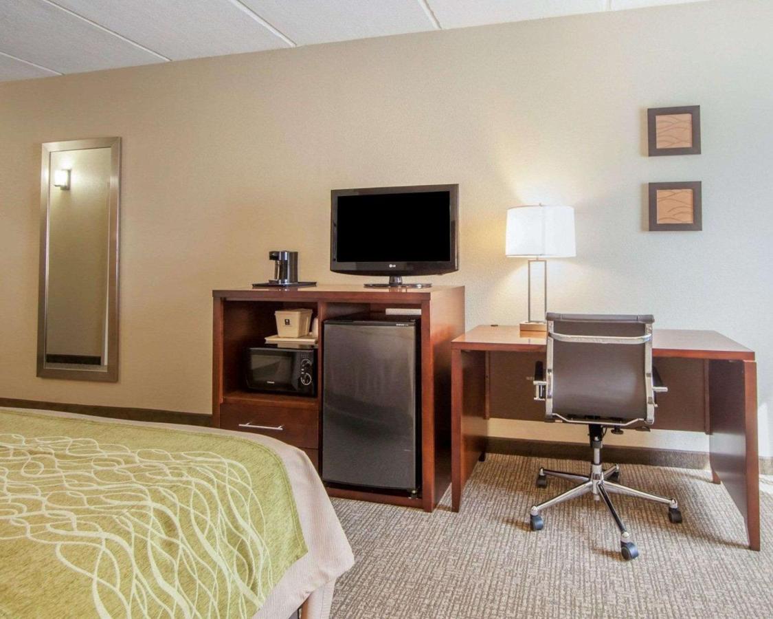 | Comfort Inn at Royal Blue