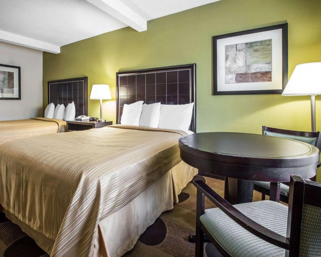 Double Room with Two Double Beds - Non-Smoking at Quality Inn Greenwood Hwy 25
