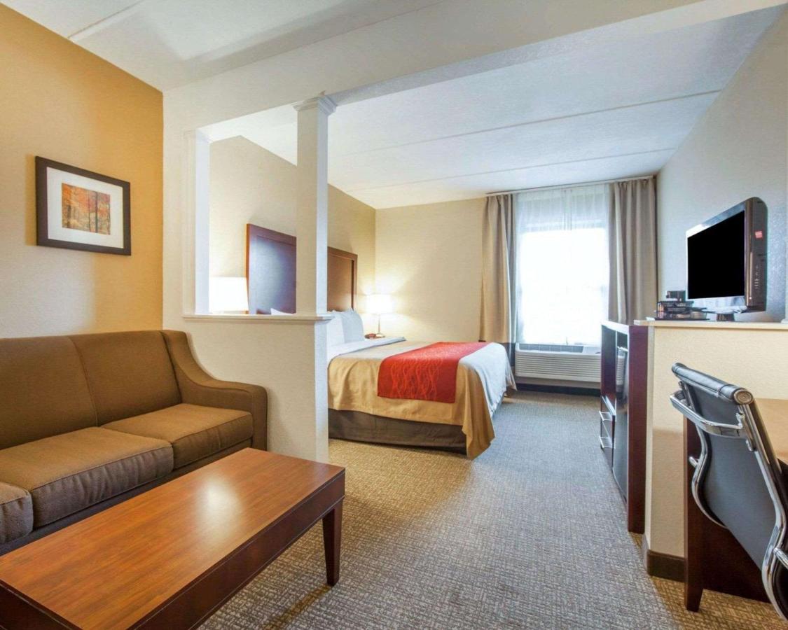 | Comfort Inn at Royal Blue