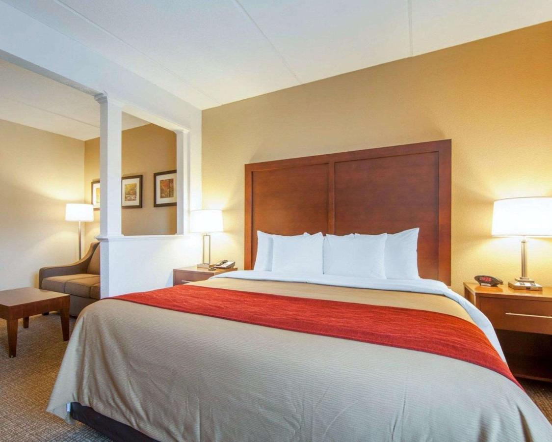 | Comfort Inn at Royal Blue