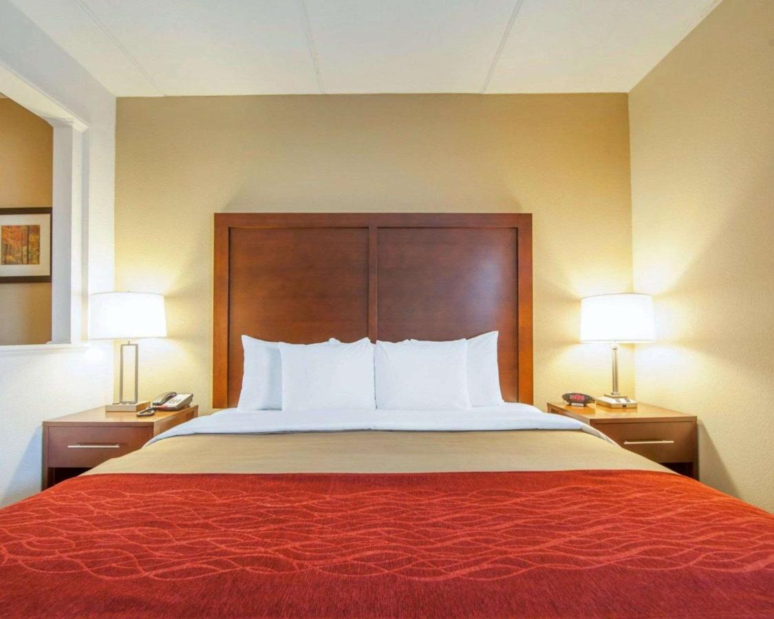 | Comfort Inn at Royal Blue