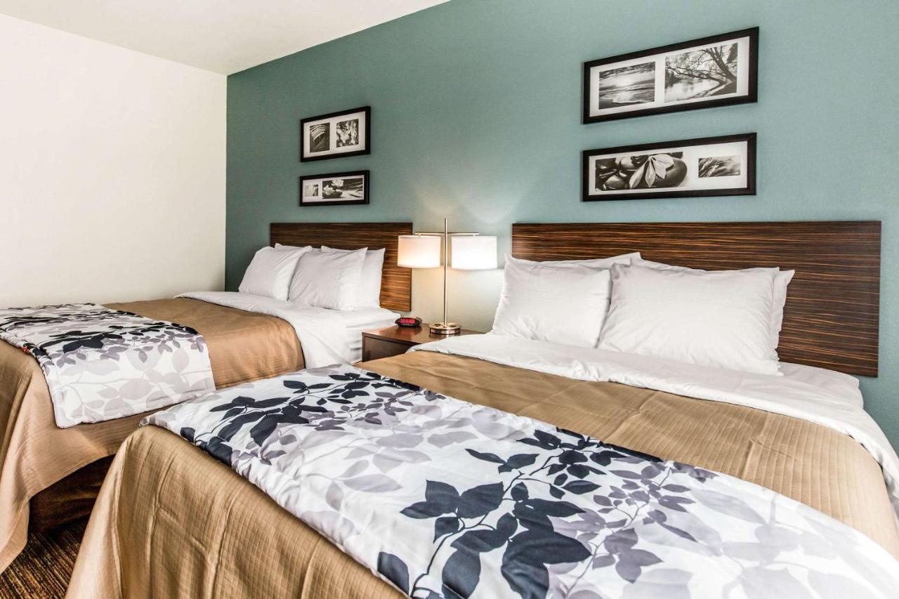 | Sleep Inn & Suites - Bryan