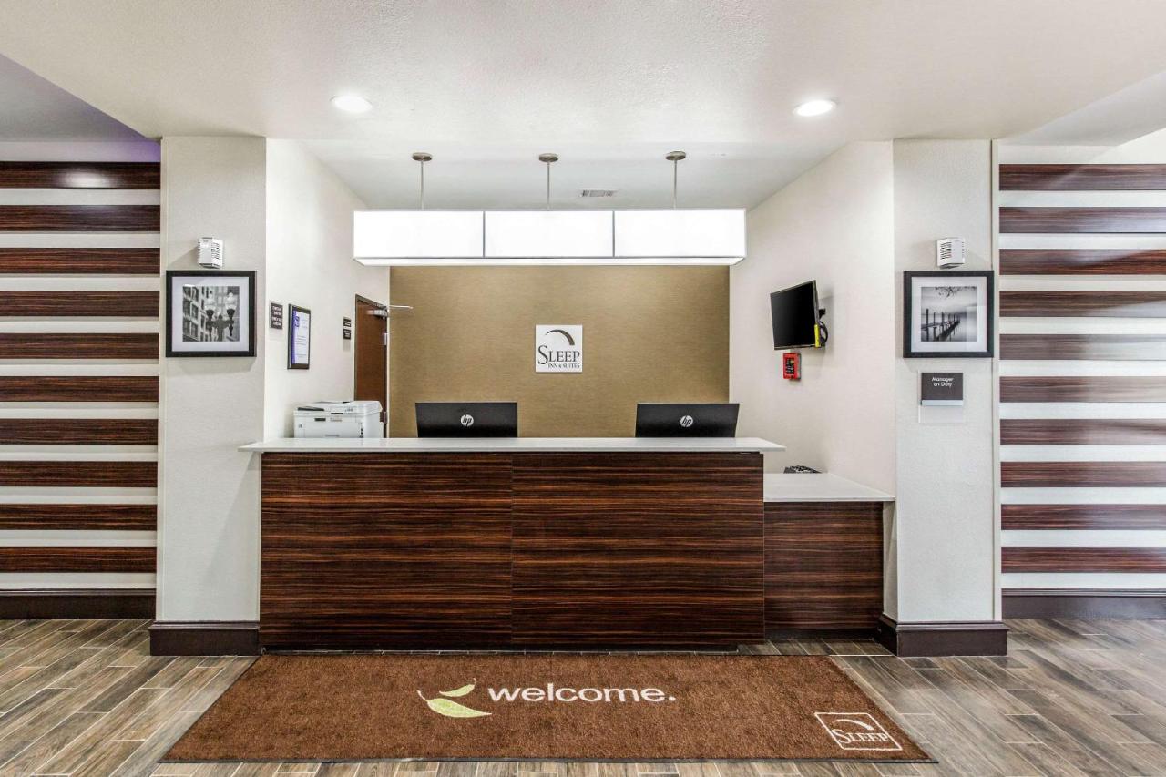 | Sleep Inn & Suites - Bryan
