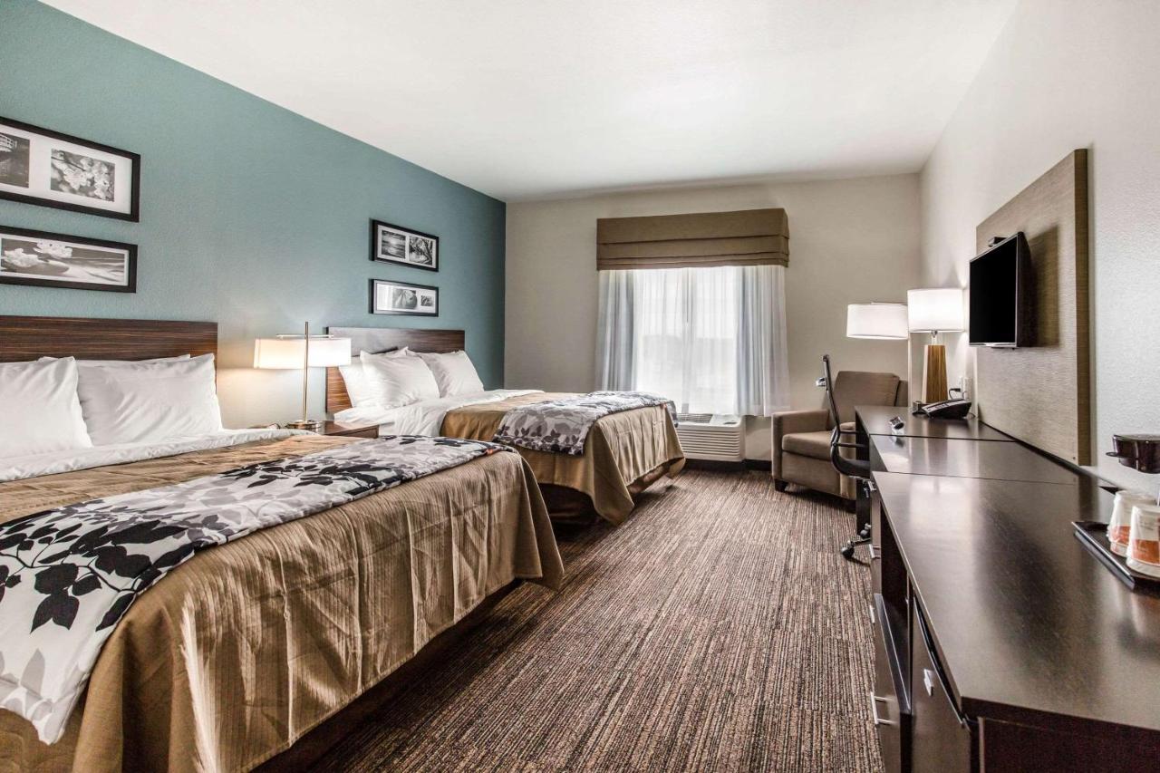 | Sleep Inn & Suites - Bryan