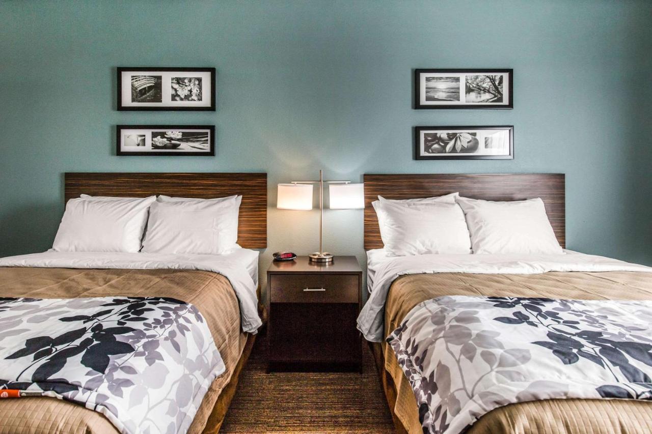 | Sleep Inn & Suites - Bryan