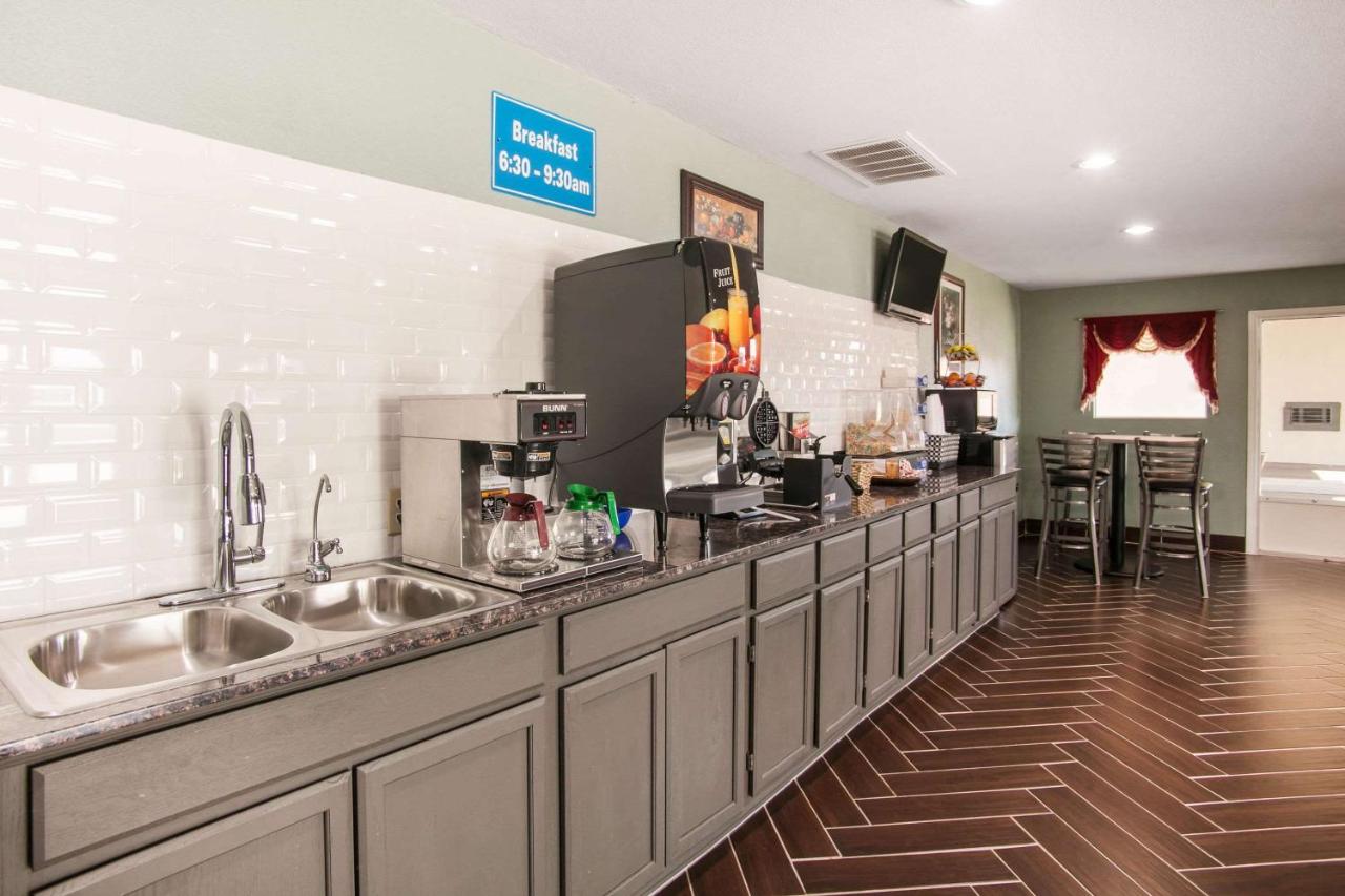 | Rodeway Inn - Pauls Valley