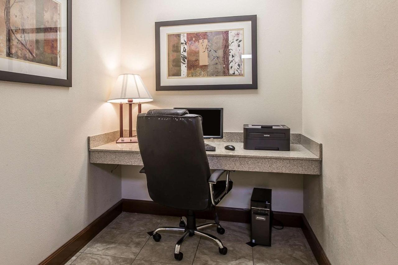 | Quality Inn Montgomery South