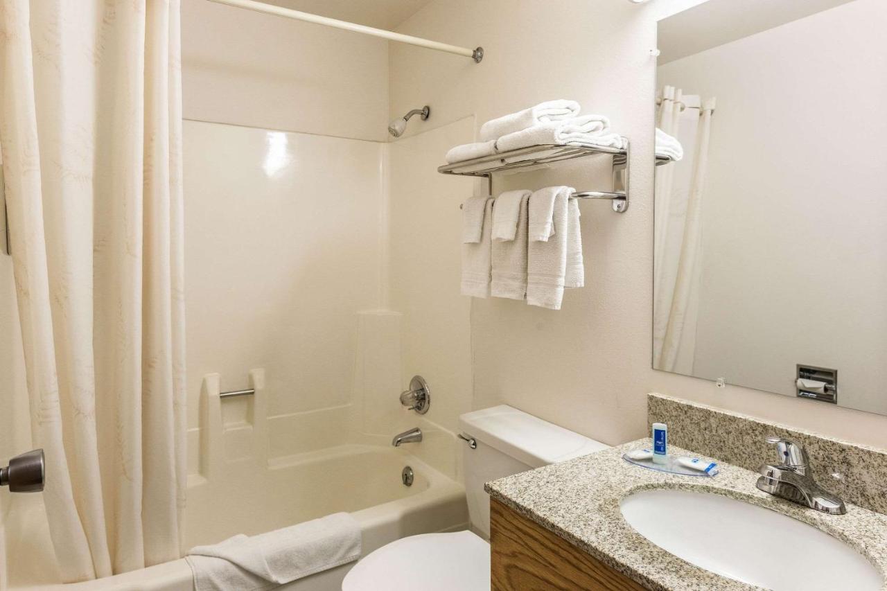 | Rodeway Inn Leadville