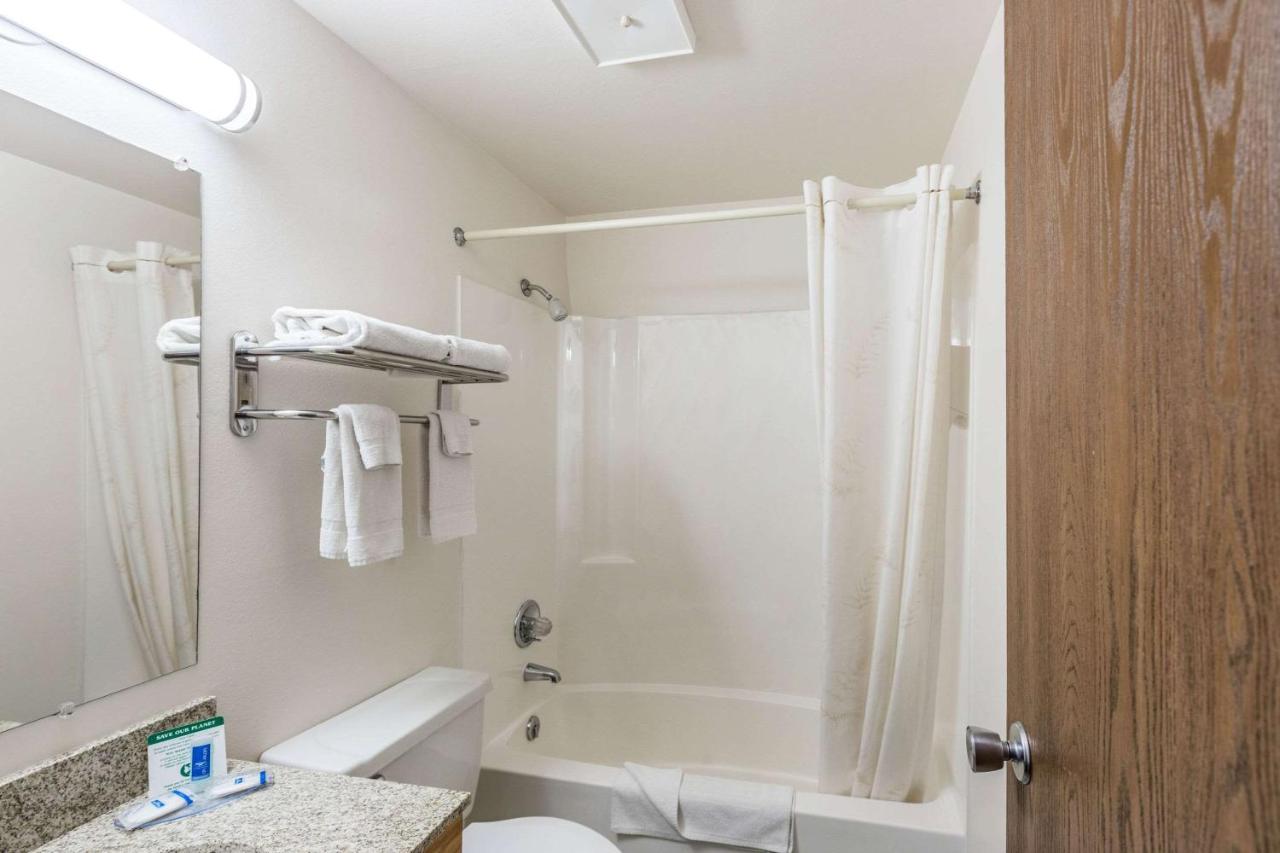 | Rodeway Inn Leadville