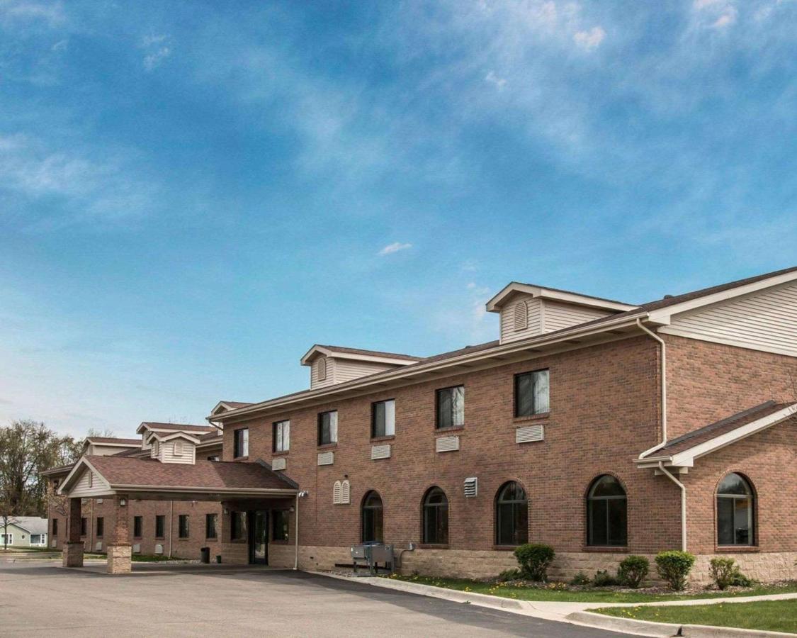 | Quality Inn Durand