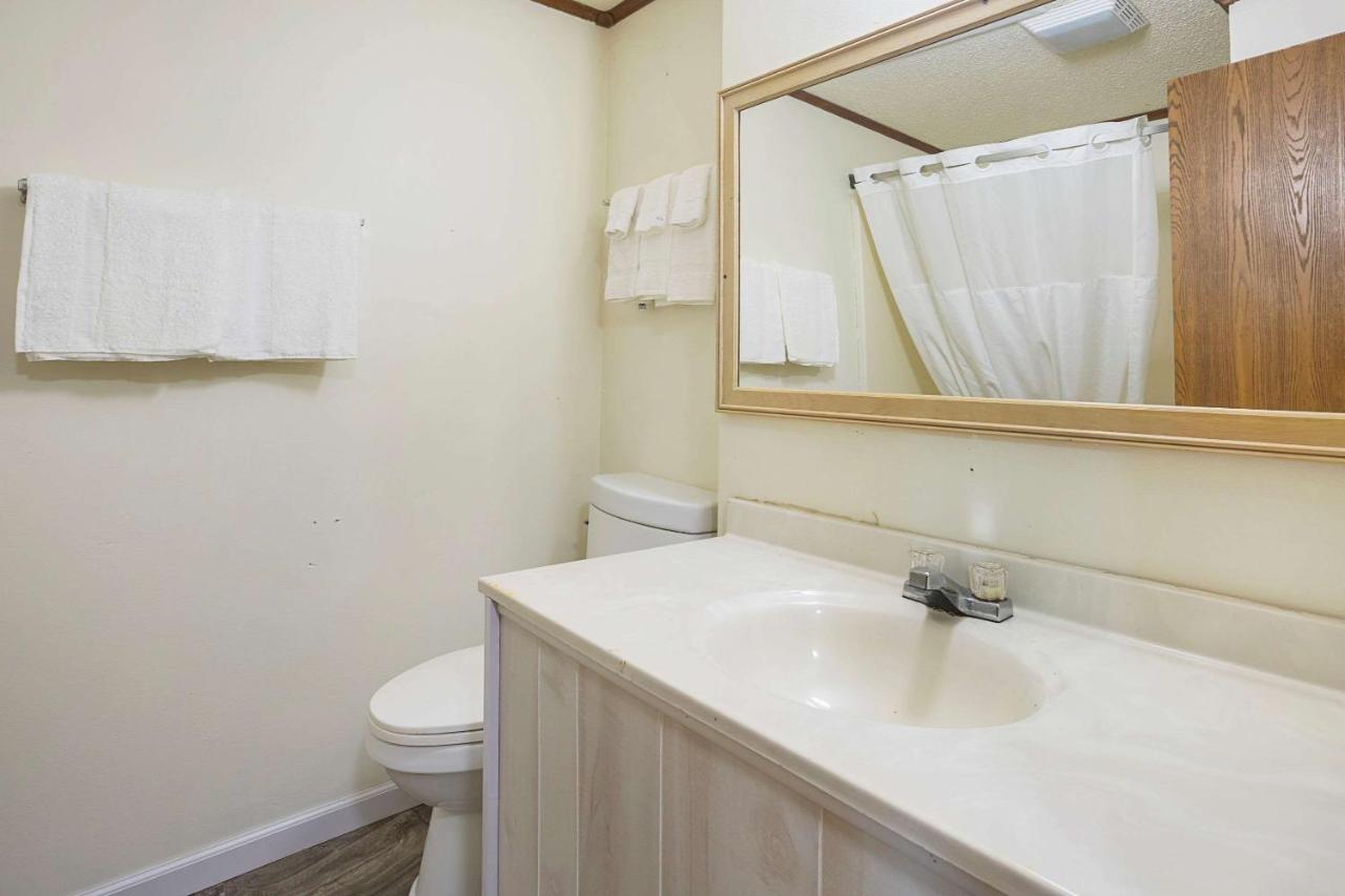  | FairBridge Inn Express Battle Creek