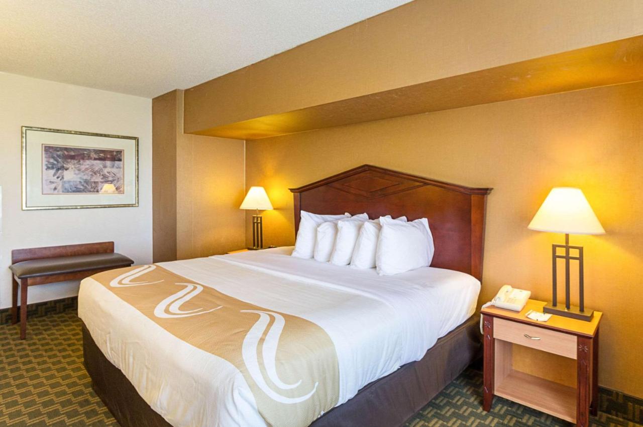  | Quality Inn Fairmont