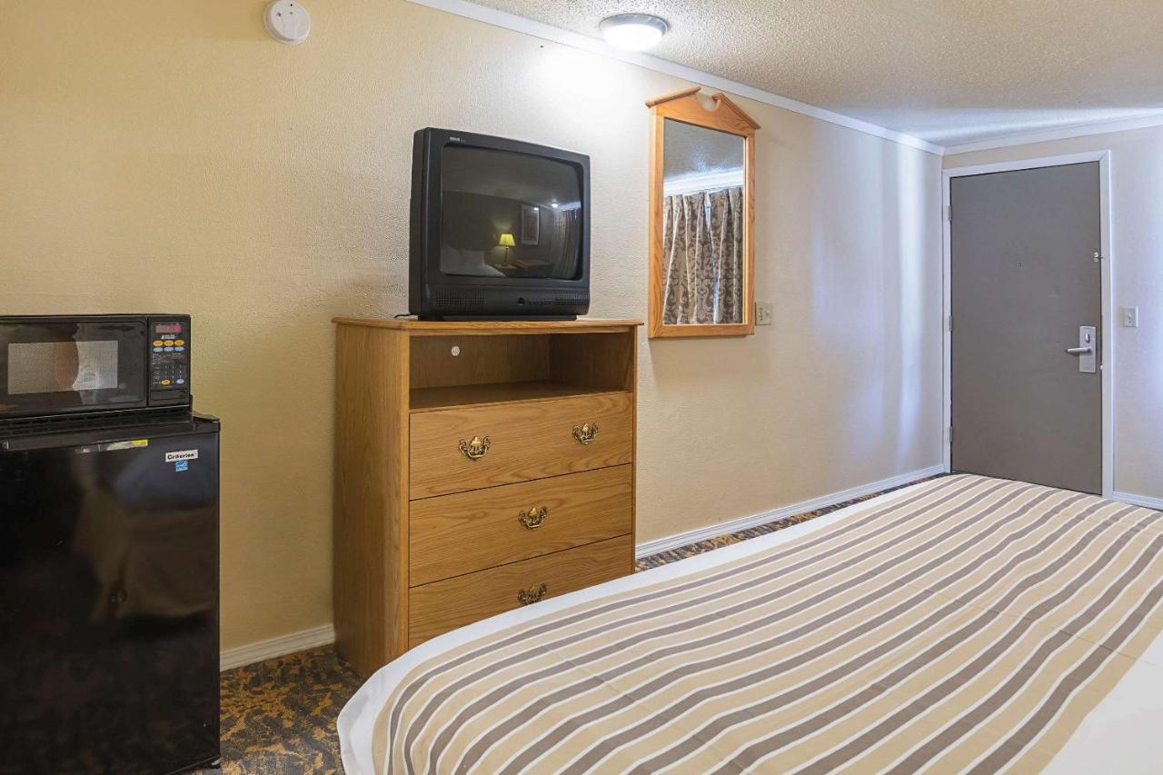  | FairBridge Inn Express Battle Creek