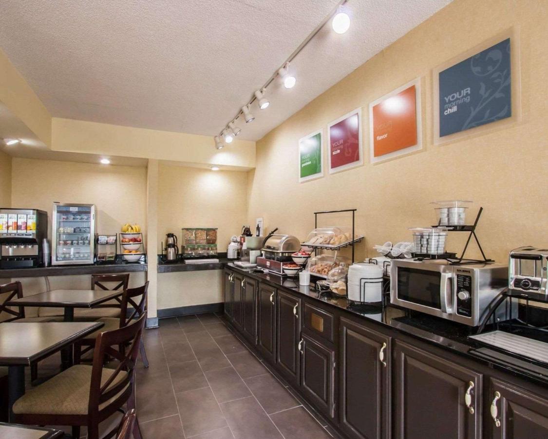 | Quality Inn Hayti North