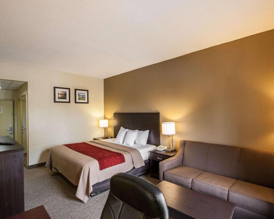| Quality Inn Hayti North