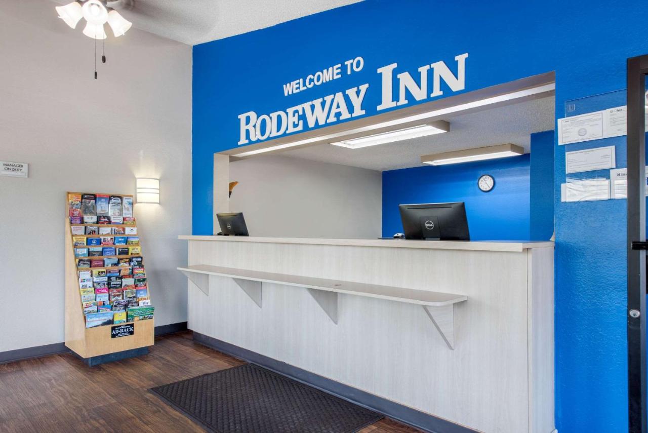 | Rodeway Inn Sharonville