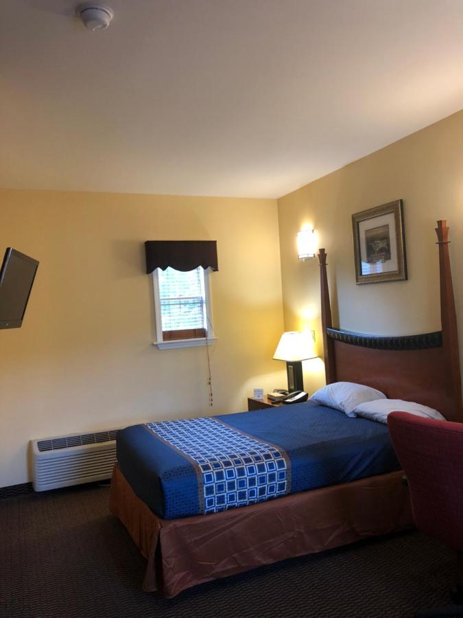 | Budget Inn Williamsport