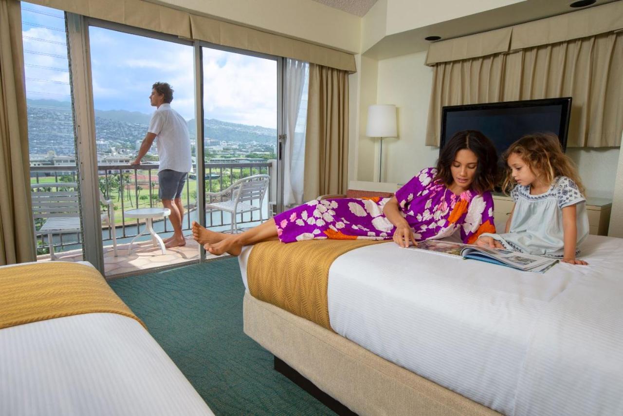 City View Double Double Room at Coconut Waikiki Hotel