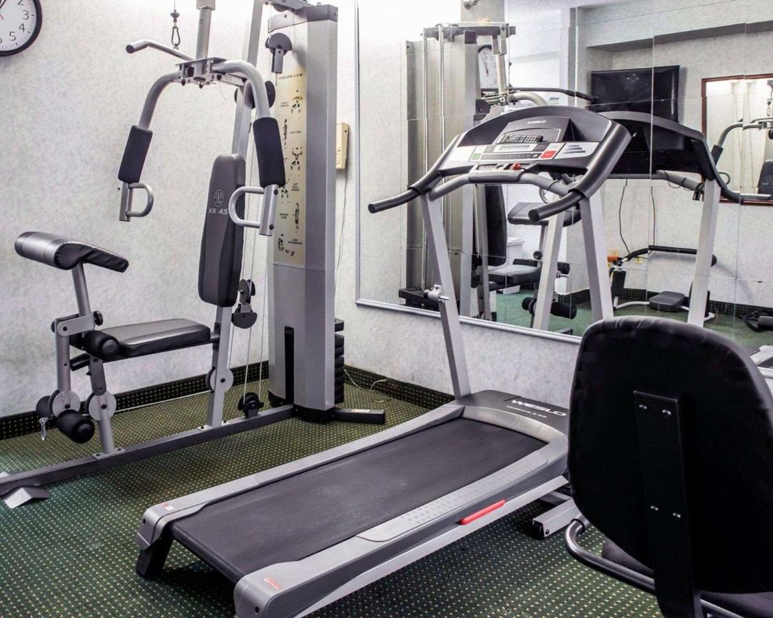 | Quality Inn & Suites North Gibsonia