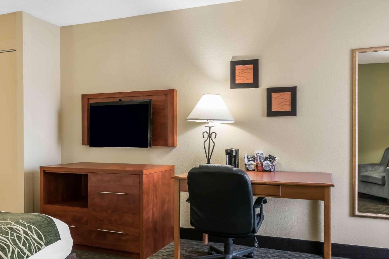 Room #49125008 at Comfort Inn Pine Grove