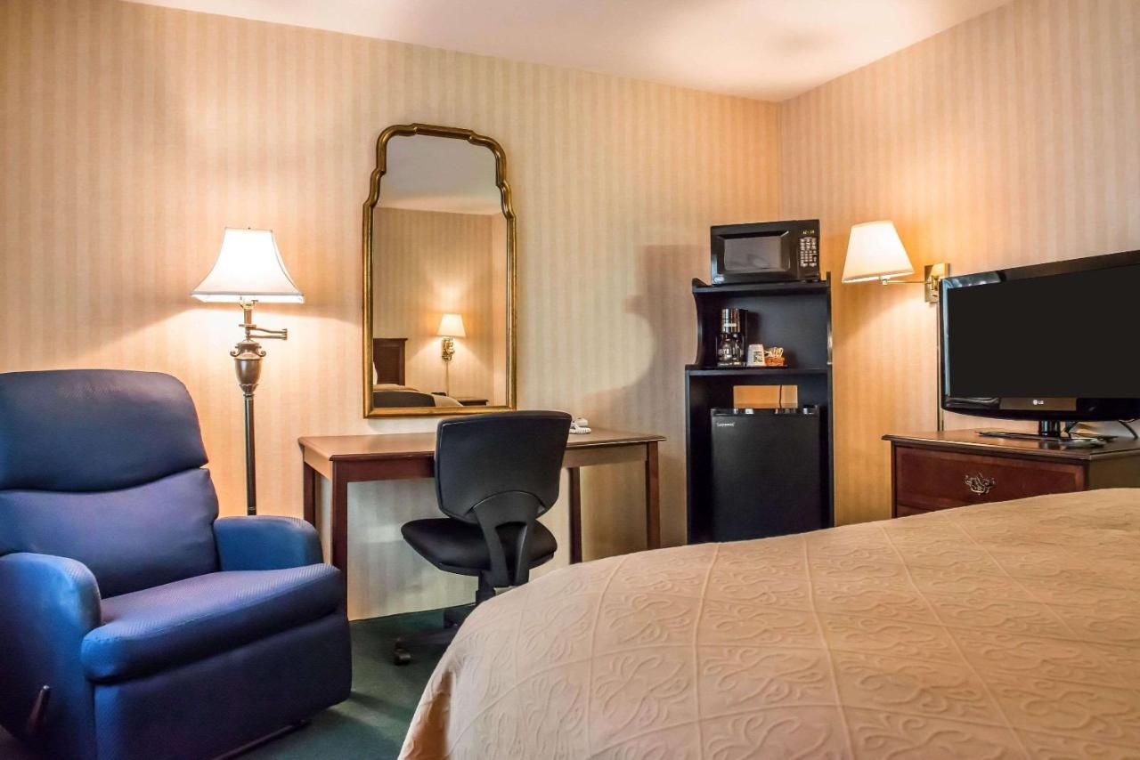  | Quality Inn Pittsburgh Airport