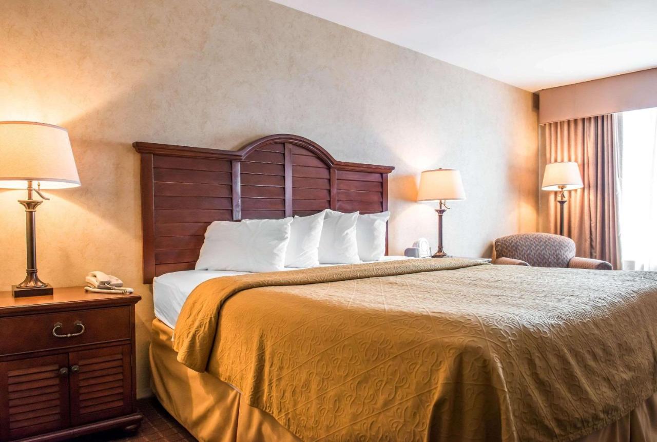  | Quality Inn Pittsburgh Airport