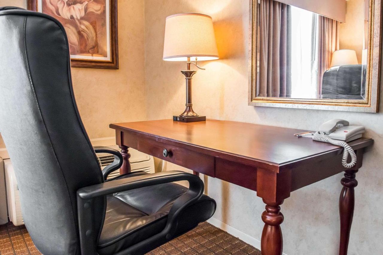  | Quality Inn Pittsburgh Airport