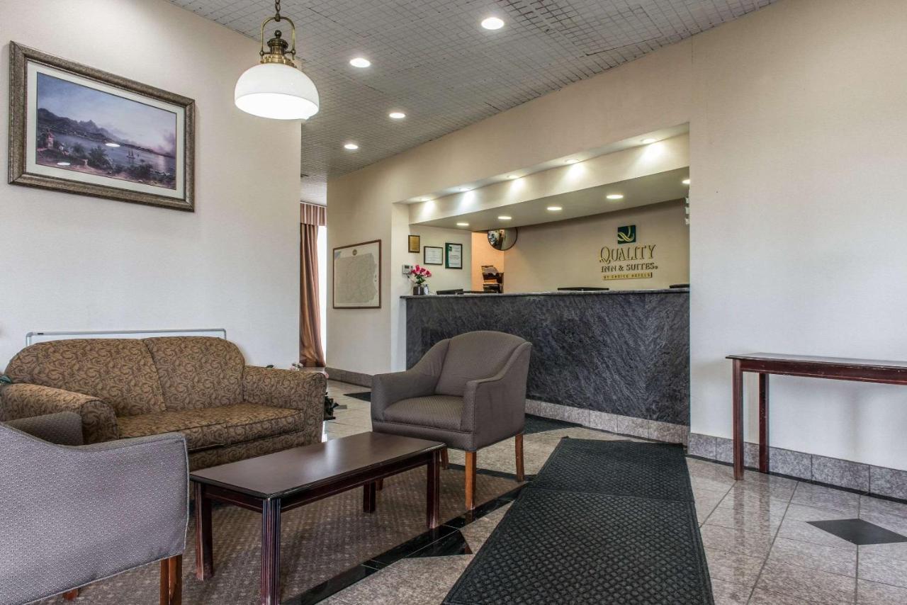 | Quality Inn & Suites Fairview