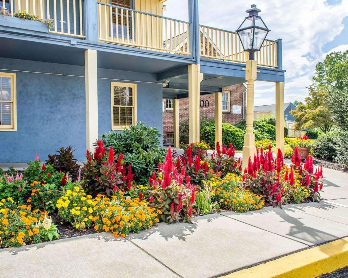  | Clarion Inn Strasburg - Lancaster
