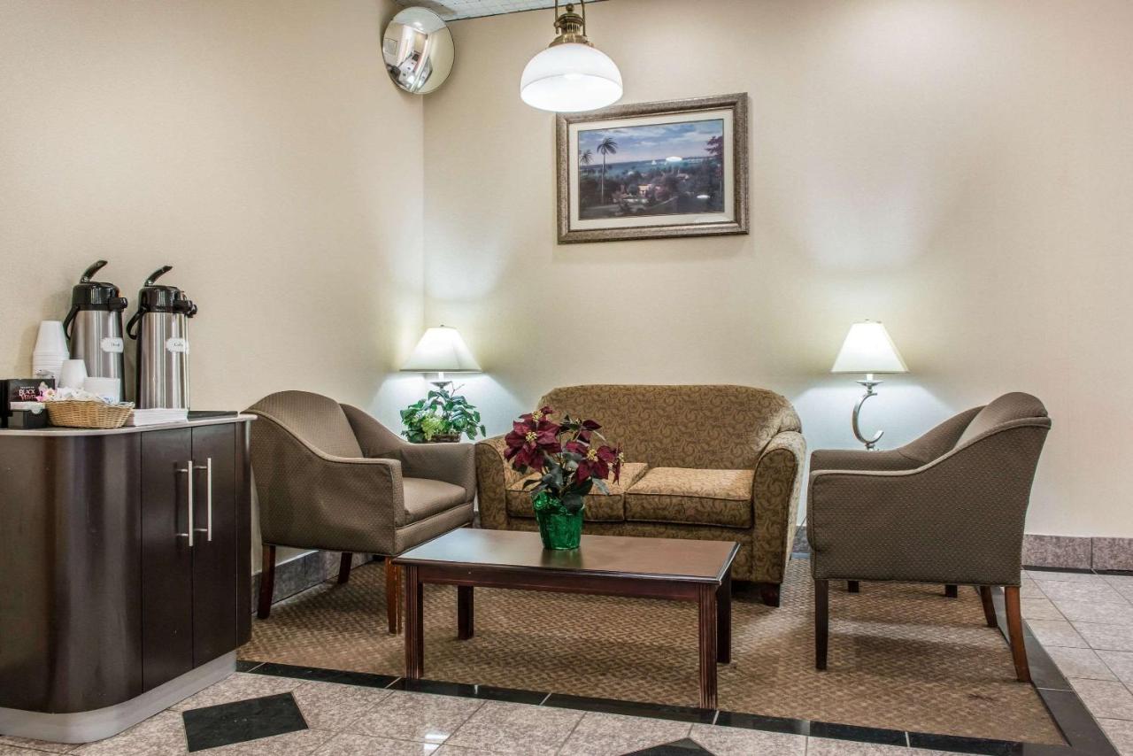 | Quality Inn & Suites Fairview