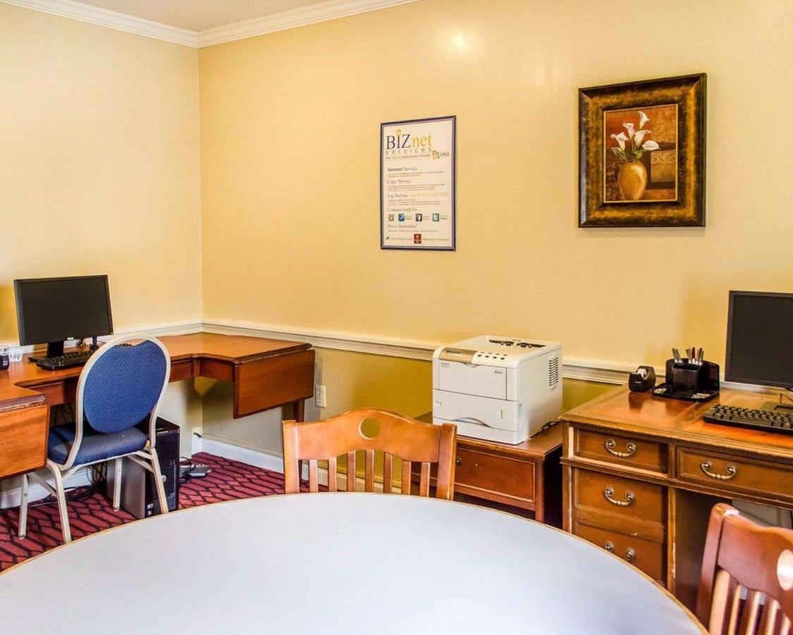  | Clarion Inn Strasburg - Lancaster