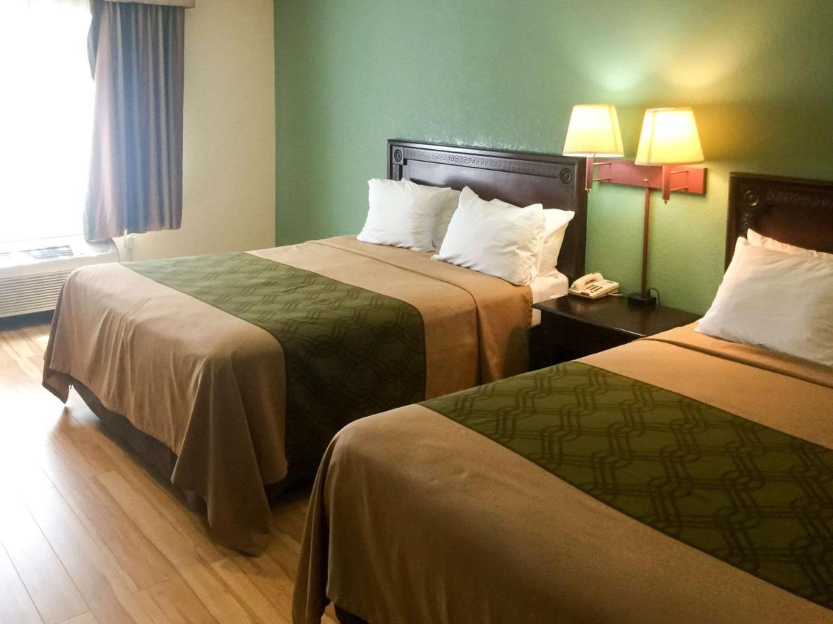 Queen Room with Two Queen Beds - Non-Smoking at Econo Lodge Harrisburg - Hershey