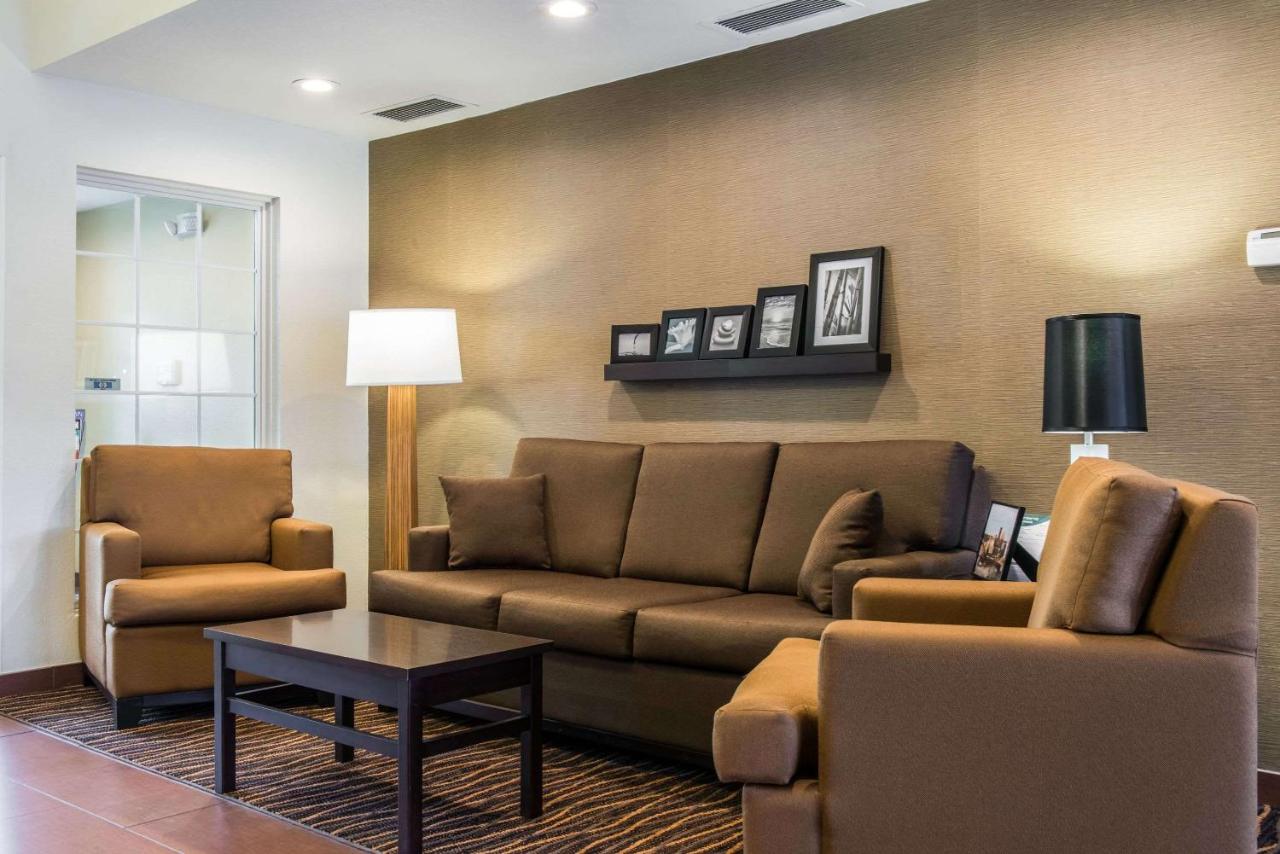 | Sleep Inn & Suites Pittsburgh