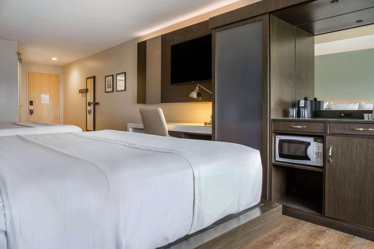 King Room with Two King Beds - Non-Smoking at Wyndham Newport Hotel