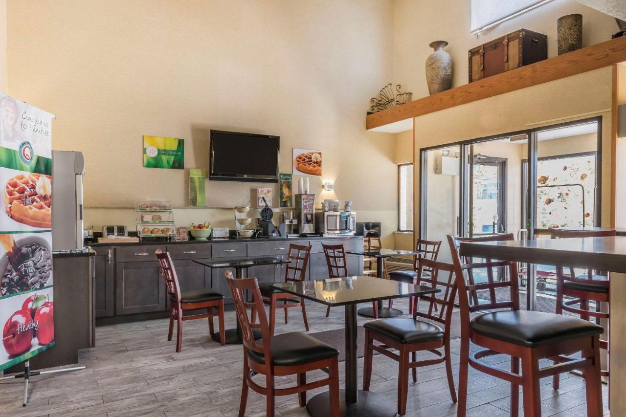 | Quality Inn & Suites Harmarville