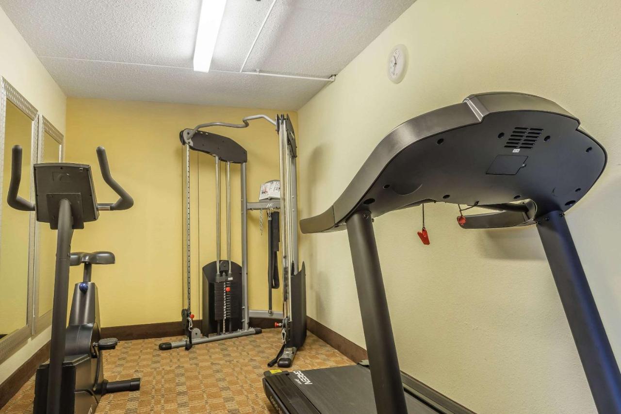 | Quality Inn & Suites Harmarville