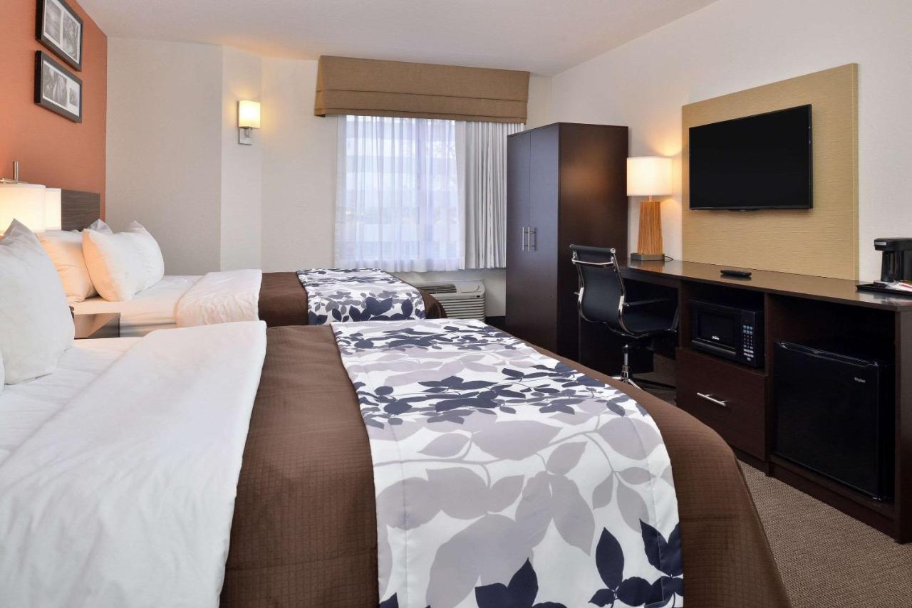 Queen Room with Two Queen Beds - Non-Smoking at Sleep Inn Beaufort near MCAS