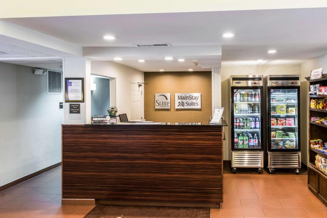 | Sleep Inn & Suites Pittsburgh