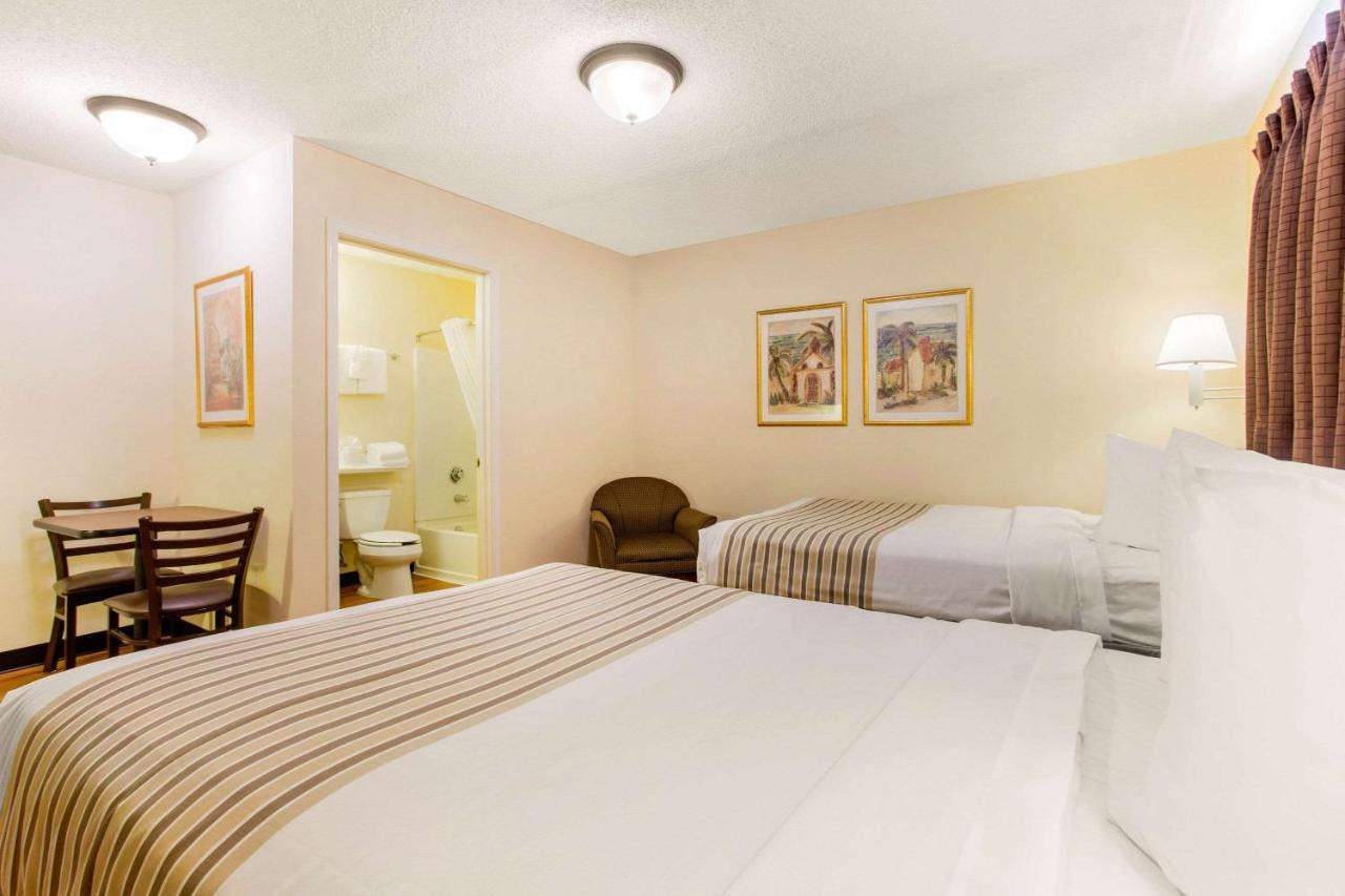 Deluxe Quadruple Room - Non-Smoking at Studio 6 Extended Stay - Myrtle Beach, SC